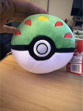 Pokemon Friend Ball Plush 4” Jazwares Poké Ball Plush Toy NEW